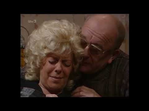 Bet Gilroy has a miscarriage in Coronation Street (7 and 9 March 1988)