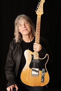 Mike Stern: del robo que sufrió en su juventud y el accidente que cambió su manera de tocar al placer de hacer música con su esposa