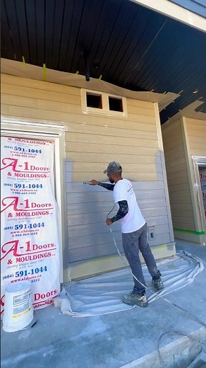 How to paint Hardie plank siding with Sprayer and Roller -Subscribe for more updates #careergrowth