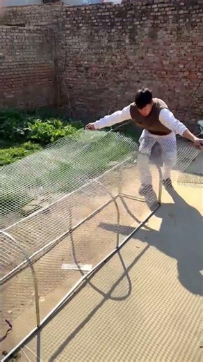 DIY Portable Chicken Tunnel! 🐓💨