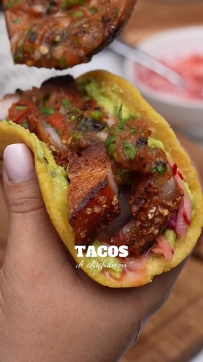 Tacos de Chicharrón #tacosdechicharron #chicharrón #recetachicharron #viralrecipe #recetasvirales #sigueme #parati #recetasricas #recetasvirales #comidasricas #tacosrecipe | Dilia Avila - Recetas