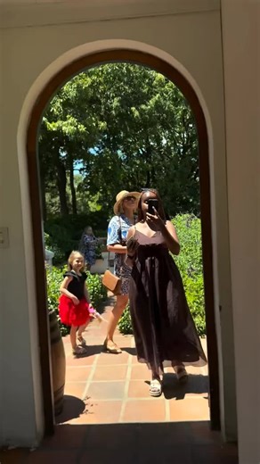 Where time slows and wine speaks🍷🤭#viewsproblem #motivation #sally #tradingvideo #graduation