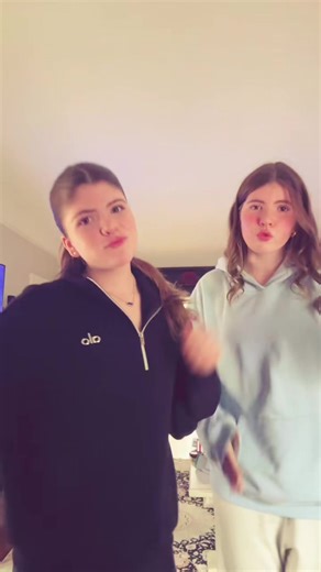 7brew_lovers (@kyla_spamish)’s videos with Rolex - Ayo&Teo