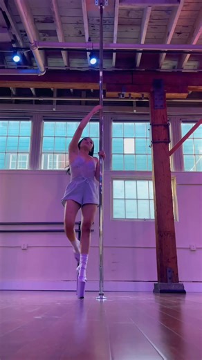 3.5K views · 76 reactions | Women 懶 Low flow pole freestyle dance in my 10” in heels. #poledance #dancer #heelsdance #poledancer #heels #poleflow #pole | Edwin Harper | Facebook