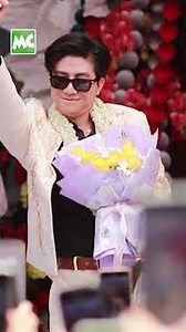 မန်း ပရိသတ်တွေကို အနမ်းတွေ ခြွေခဲ့တဲ့ စမ်းရေမိုး