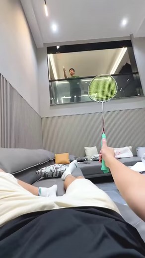 46K views · 174 reactions | That's one way to play shuttle! | Lilyon DIY | Facebook