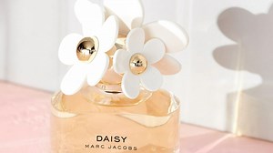 Walmart has luxury $43.23 perfume on sale - perfect for Mother's Day gift