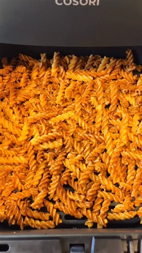 What I cook for my husband 🍚 on Instagram: "Literally cannot stop eating these 😅… I made these super easy air fryer pasta snacks, and wow—they’re addictive! I usually try to avoid buying snacks (especially the ones with super long expiration dates) because they’re too processed or sugary, but I’m always craving something crunchy or sweet to munch on 🙊 These come out perfectly crispy, lightly sweet, with a hint of cinnamon and sesame, and way healthier than anything store-bought. Honestly, it 