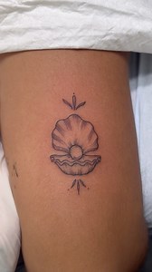 Seashell . . . . #finelinetattoo #seashelltattoo #linetattoo #seoultattoo #koreatattoo #한국타투 #서울타투 #入れ墨 #タトゥー | 김정민