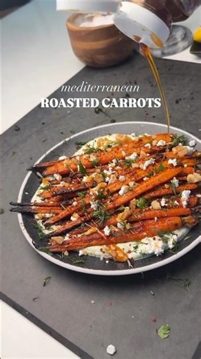 🥕MEDITERRANEAN ROASTED CARROTS