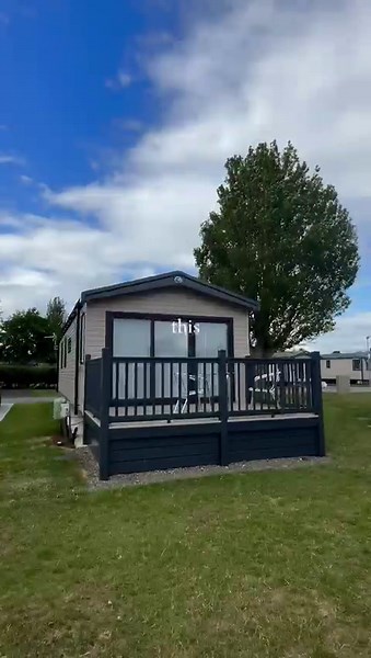 📣 Looking for school holiday plans that keep everyone happy? Stay at Flamingo Land’s Holiday Village and enjoy: 🎢 Unlimited ride access 🐅 Zoo adventures 🎤 Nightly entertainment 🍕 On-site dining 🛏️ A comfy place to crash after a full day of fun! ✅ Perfect for families of all ages and special offers on GOLD CARAVANS and CAMPING throughout July! #flamingolandresort #flamingoland #holidayvibes #minibreak #familyfun #northyorkshireholidays #familyholidays #summerholidays #schoolholidays