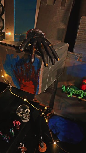 Dare to dance alone amongst, against and for the dead #dnd #mini #cardboard #adventure