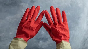 Debunking Common Myths And Misconceptions About Radiation Protection Gloves