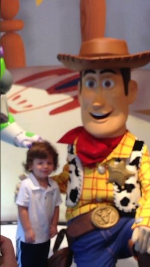Toy Story Parade + Meeting Buzz Lightyear & Woody in Hollywood Studios at Disney World