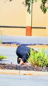 funny itching powder prank