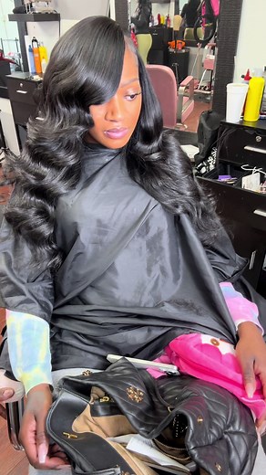 Quick Weave W/ Curls 💁🏾‍♀️ 🗣️🗣️🗣️Prom Season is approaching! Book are OPEN‼️ #quickweave #weavecap #curls #curlingtechnique #phillyhairstylist #phillyhairstylists #phillyhair #phillyhairstyles #phillyhairstyle #phillyhairsalon #growinghands #hair #hairstyles