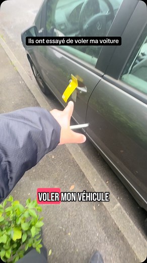 Grâce au tracker GPS Spycar, vous gardez toujours un œil sur votre véhicule. ✅ Localisation ultra précise 🚨 Alerte instantanée en cas de mouvement suspect 🔊 Micro intégré pour écouter discrètement Installez-le en quelques secondes, oubliez-le, et laissez-le veiller pour vous. Disponible maintenant sur Spycar.fr #tracker #traceur #traceurgps #trackergps #spycar | Spycar