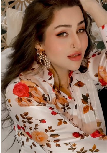 Bollywood Songs for Your Page