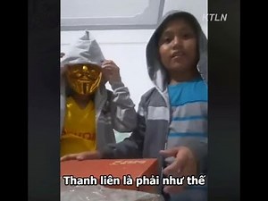 Trẻ trâu review mặt nạ hacker và cứ tưởng mình rất ngầu.