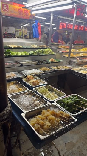 Chua Lily on Instagram: "这里也是我从小时候阿姨带我去吃的高档lok lok！你们懂哪里吗🤭真的那个味道也是几十年不变的好厉害！"