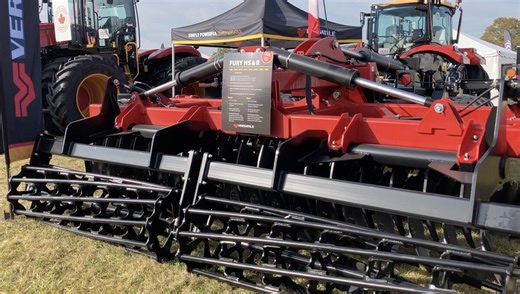 Versatile brings updated Fury line of high-speed discs to Canada’s Outdoor Farm Show | Farmtario