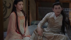 The prince and another woman consummate marriage, Cinderella walked in and left heartbroken 王爷和别的女人圆房，灰姑娘撞见后心碎离去 剧名（Drama Name）：流光引 Fateful Love #cdrama #FatefulLove #流光引 #张翰 #祝绪丹 #WeTV #HansZhang #ZhuXudan #chinesedrama #大陆剧 #中国电视剧 | 小姐姐追剧 sister watch drama