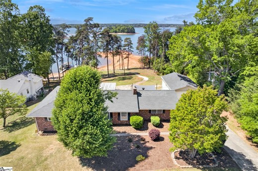 1111 Liberty Roe, Anderson, SC 29626 - MLS 1588643 - Coldwell Banker