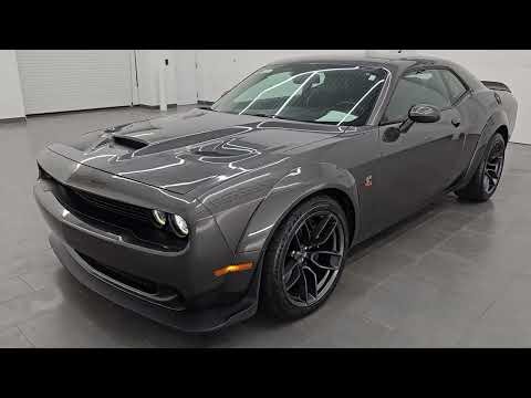 2020 DODGE CHALLENGER R/T SCAT PACK WIDEBODY STICK SHIFT 4K WALKAROUND 16296Z