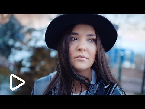 Tuğçe Kandemir - Saçlarıma Yıldız Takana