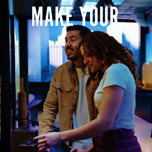 3 Things to Do in Chicago | The Ledge, Museum & Views at Willis Tower #thingstodo #skydeckchicago