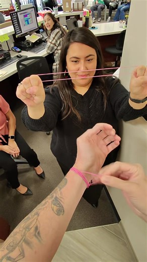 JAWS DROPPED IN UNISON at the doctor’s office today! Hey everyone, it’s Jeff Ezell here — aka Jeff the Amazing! I just performed one of my favorite magic tricks for the ENTIRE staff. Everybody was watching in the background, totally locked in… and when the trick hit? EVERY SINGLE JAW DROPPED AT THE EXACT SAME TIME. 😱 The shock on their faces was priceless. Even the doctor was so stunned he had to walk away with this completely surprised look! Magic is all about creating those “NO WAY!” moments,