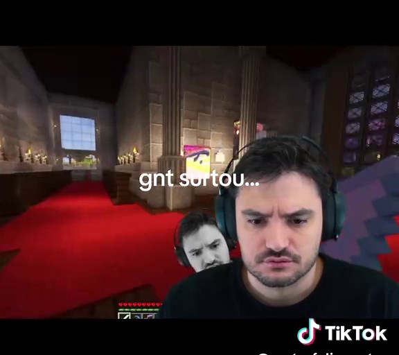 Felipe Neto e Minecraft: Defeitos e inseguranças