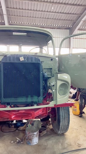 Vintage Truck Restoration Process: Step-by-Step Guide