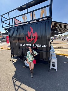 Todo de cochinita pibil en este food truck en Tlaxcala @mal_del_puerco_cochinita (ig) #dondeirtlaxcala #tlaxcala #quehacerentlaxcala #lugaresentlaxcala #destinos #dondecomertlaxcala #restaurantestlaxcala #viral #apizaco #cochinitapibil #foodtruck #maldelpuerco #comidacallejera | Hann Foodie