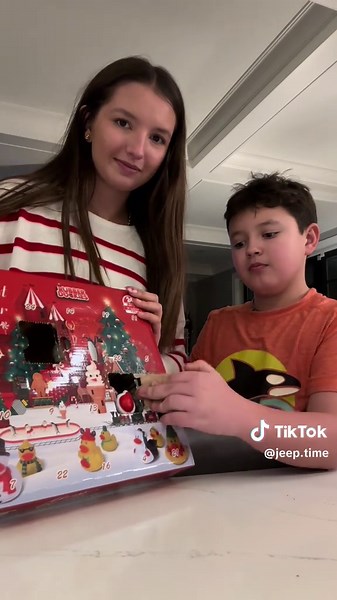 Christmas Advent Calendar Fun with Jeep Enthusiasts