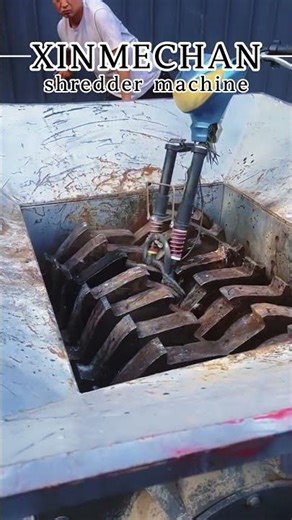 Check out this shredder- it’s tearing through an entire scooter like it’s just a tiny scrap!