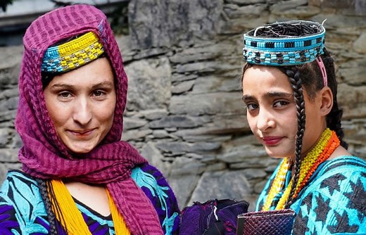 The Kalash: A Tribe of Alexander the Great's Descendants in Pakistan - GreekReporter.com
