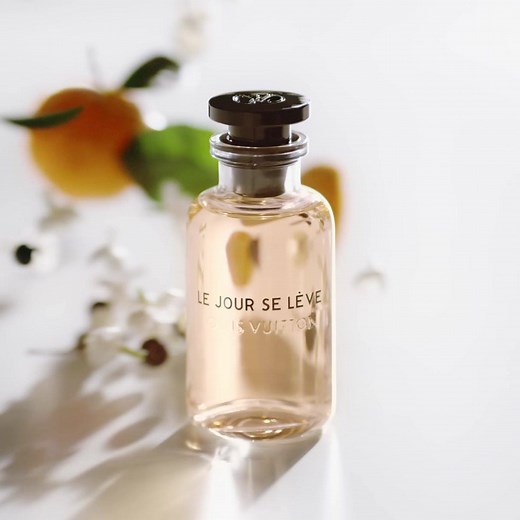 The essence of the sun’s first rays: introducing Le Jour Se Lève, the newest fragrance in the Louis Vuitton Les Parfums Collection. All eight intensely feminine fragrances a | Louis Vuitton