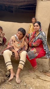 Lahore Girls on Reels