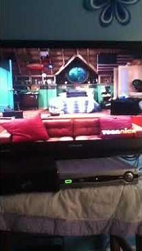 Drake & Josh: Josh Falls Off The Ladder!