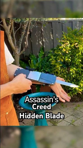 This is a REAL Assassin's Creed Hidden Blade!!!