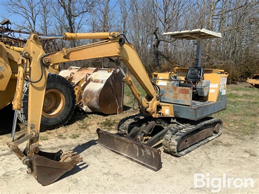 IHI IS-30GX Mini-Excavator | Construction