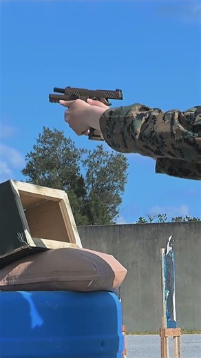 U.S. Marines Accuracy Showdown! M17/M18 Iwakuni #usmarines #training #righttargets