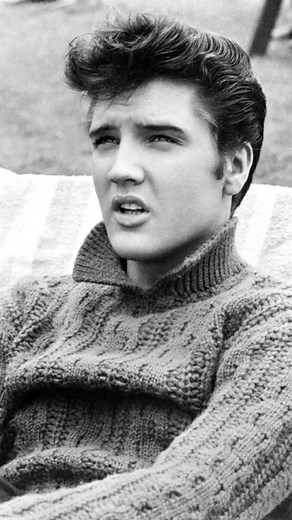 Elvis Presley’s Jailhouse Rock wasn’t just another movie—it became one of the most iconic moments of his career. In this video, hear the story behind the film, from how Elvis approached his role as Vince Everett to the legendary dance sequence that set the standard for rock ‘n’ roll on screen. From the music to the moves, Elvis reflects on the energy, excitement, and impact of Jailhouse Rock. This is a glimpse into the making of a classic—told as if The King himself were here to share it. Thanks