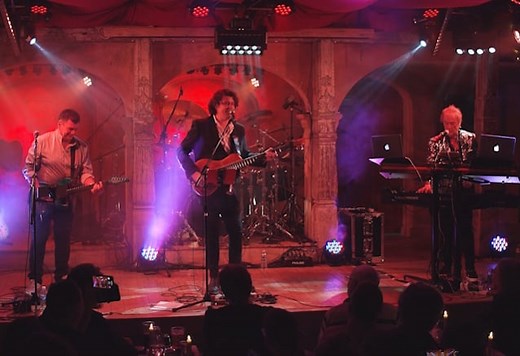 ASIA Announces New Live Album 'Live In England'