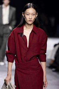 Voor eens en voor altijd: deze kleuren combineren het beste met rood