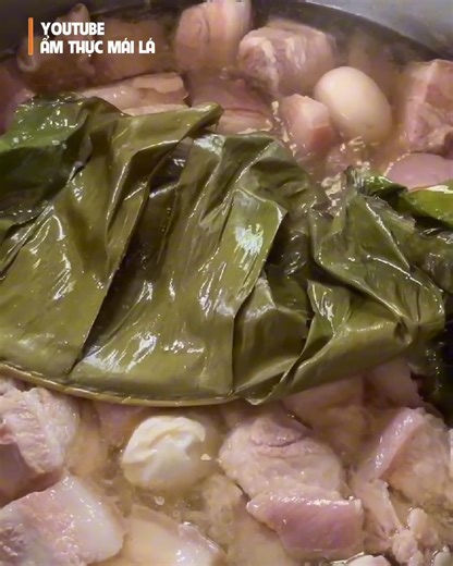 1.8M views · 9.5K reactions | Miền tây kho thịt lần 5 10 kí, món ăn truyền thống dịp đám giỗ lễ tết - Ẩm Thực Mái Lá --- © Bản quyền của video này thuộc về Ẩm Thực Mái Lá & Dien Quan Network. © The copyright of this video belongs to Ẩm Thực Mái Lá & Dien Quan Network. #dienquan #minhantruanhe #amthucmaila #ẨmThựcMáiLá | Cơm Quê Miền Tây | Facebook