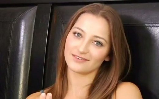 美国女星 丹妮•丹尼尔斯（Dani Daniels）接受媒体采访