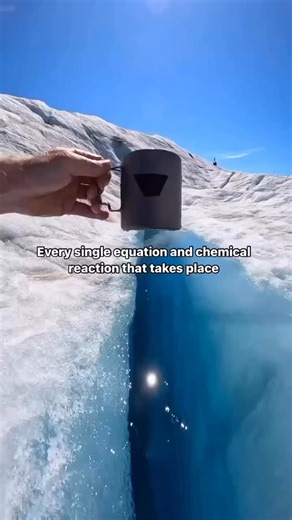 Did you know ❓❓❓ that tap, bottled, RO, and distilled water carries a positive ORP, meaning it’s oxidative—placing stress on the body over time rather than supporting it. This “bulk water” is heavy, not of a good quality and poorly absorbed, which is why you can feel full without feeling/being truly hydrated. I didn’t know any of this until I invested in my Kangen machine and started my own research. Learning about ionized, hydrogen-rich water changed how I understand hydration, energy, and cell