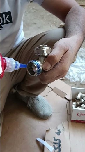 how to use teflon liquid in the butterfly valve of the collector package